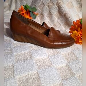 AEROSOLES | Vintage Brown Leather LoafersAEROSOLES